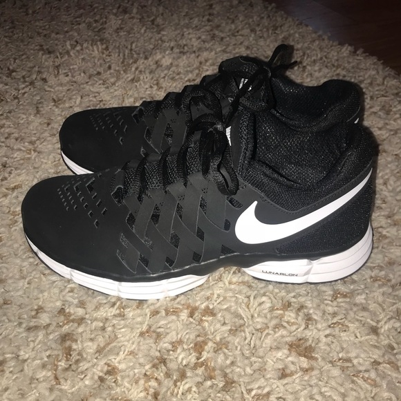 nike lunar fingertrap grey